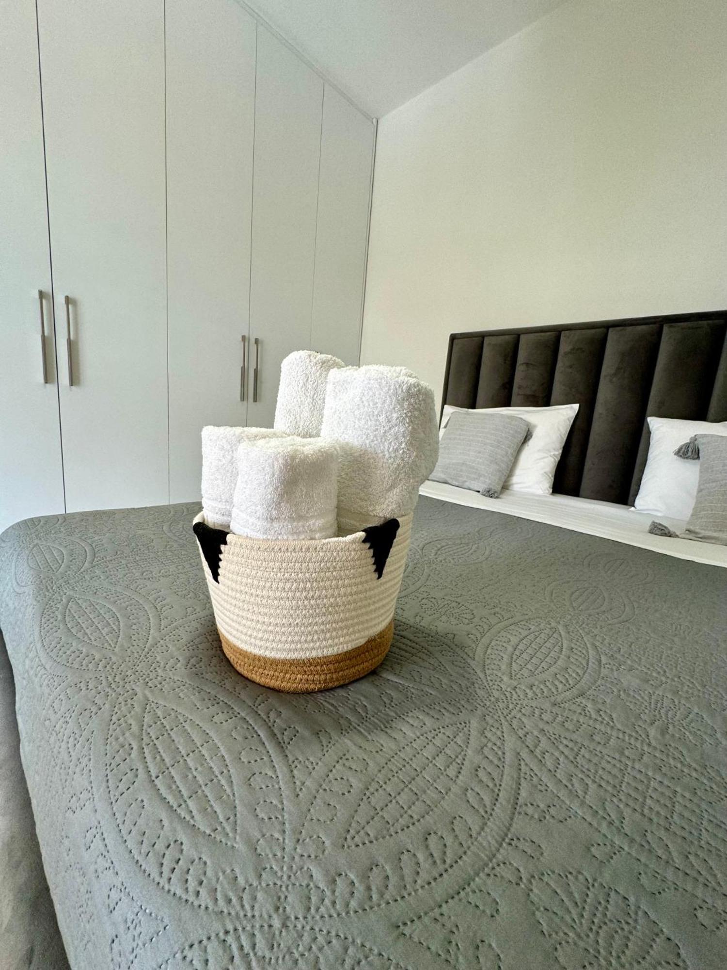 Belaire Luxury Apartment Saranda Extérieur photo